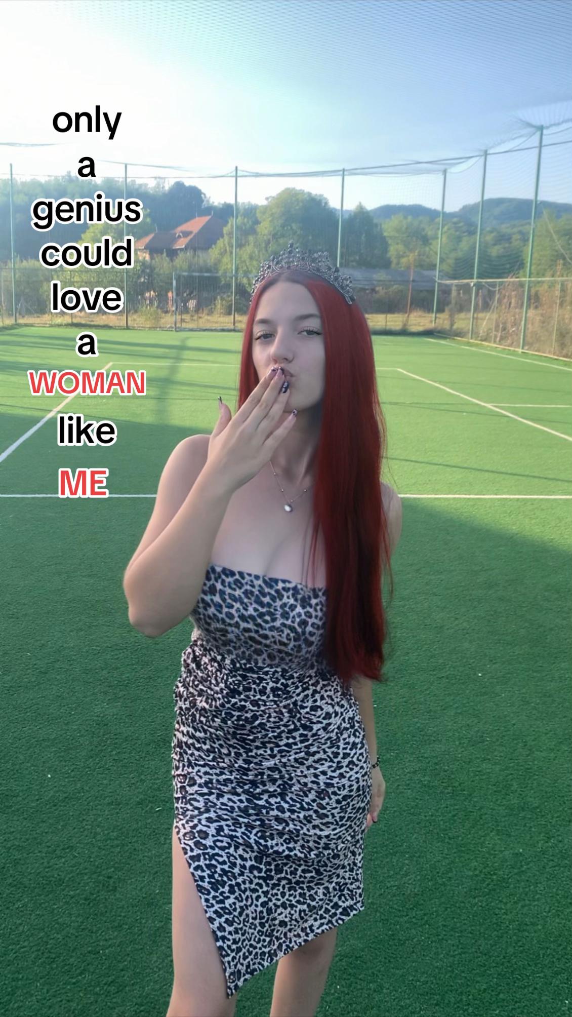 @𝐿𝒶𝓋𝒾🐍