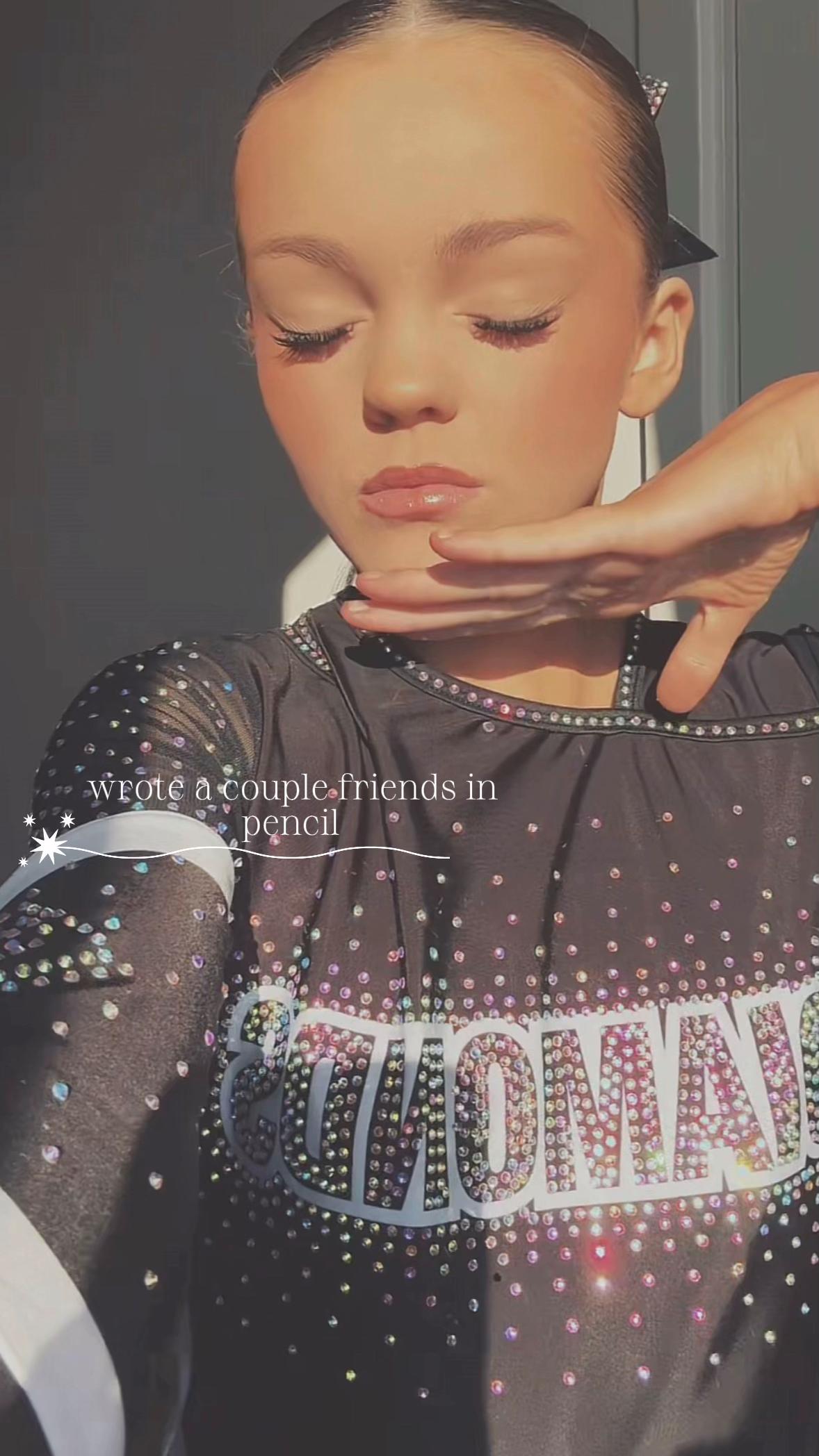 @💫ℯ𝓈𝓈