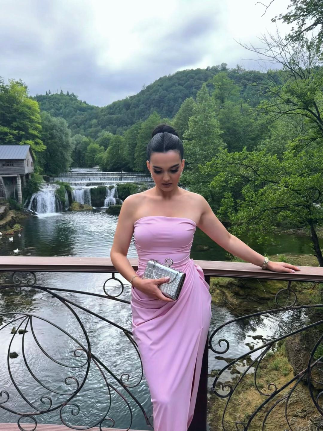 @krzalicarnela:)