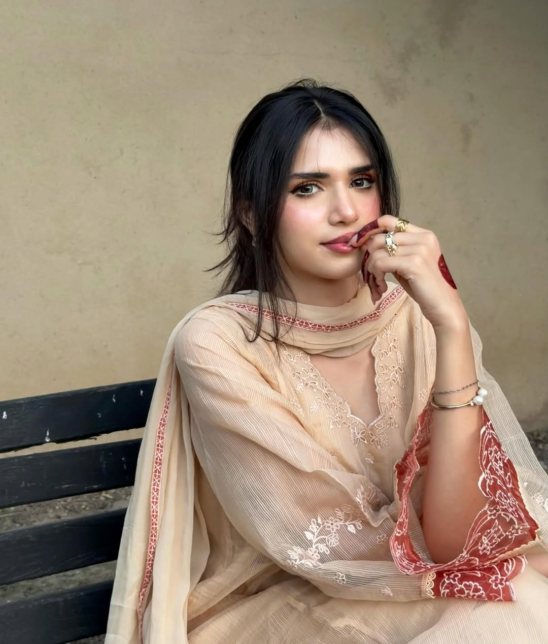 @(𝙬𝙝𝙮𝙖𝙡𝙬𝙖𝙮𝙨_اقصیٰ✯🥴•°
