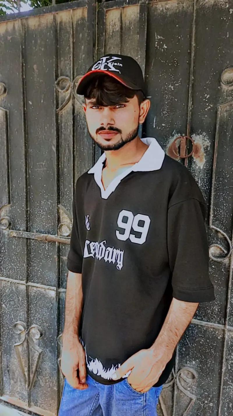 @🏴☠️Maلik🚩