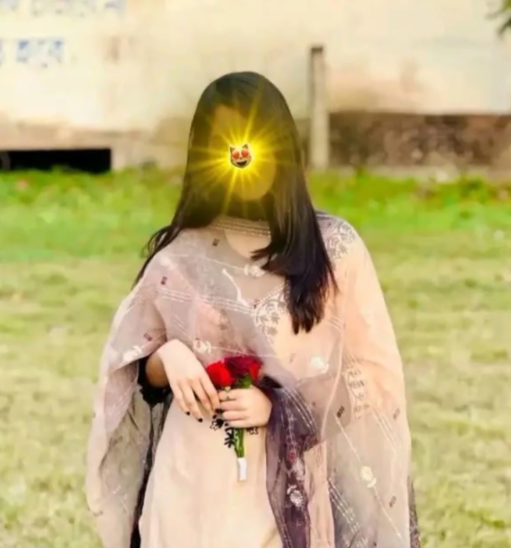 @Ritu🫀