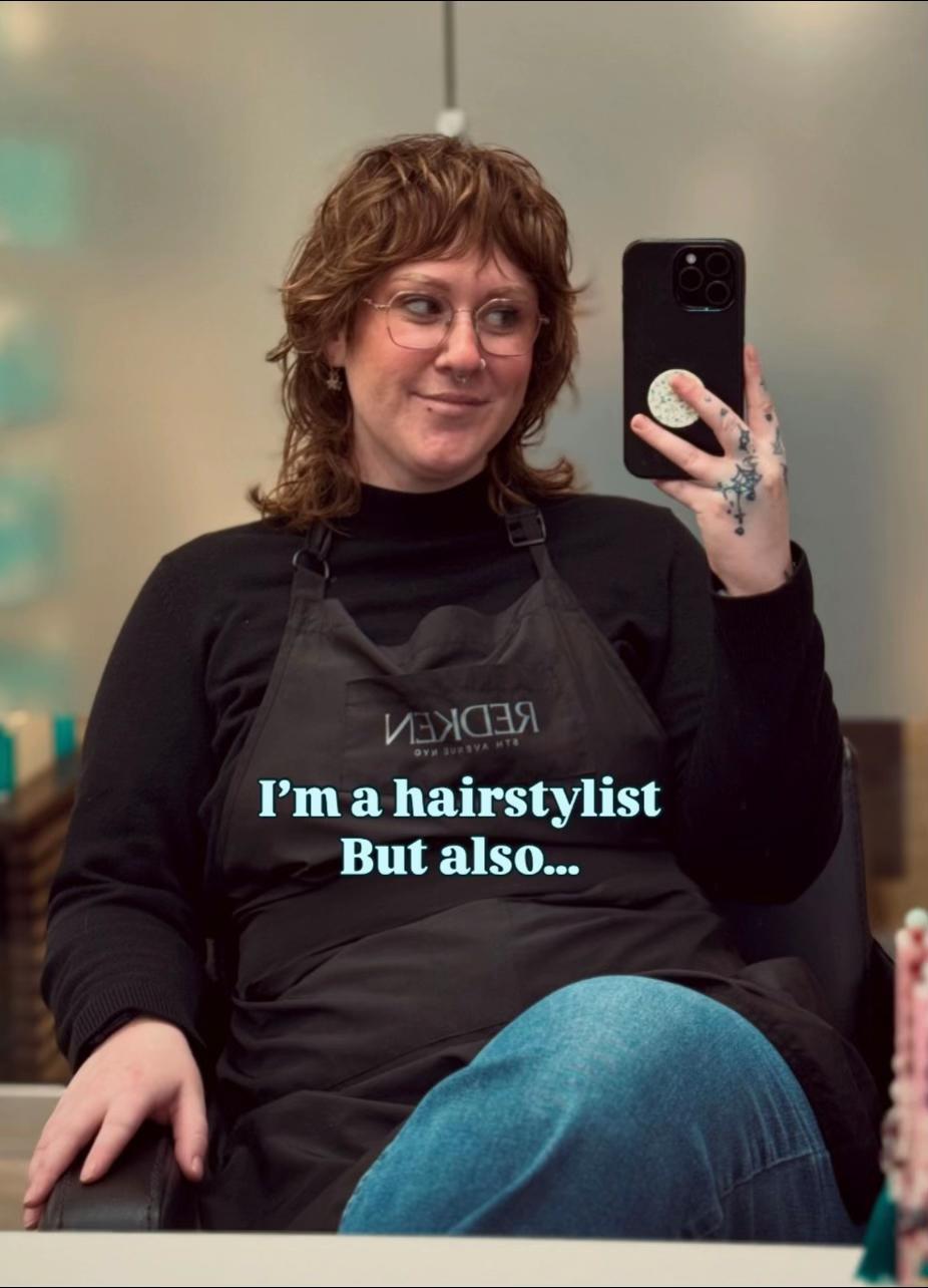 @Emily Gale | HFX Hairstylist
