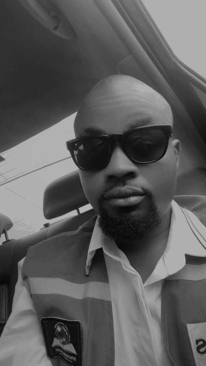 @OLAMILEKAN👑👑🤴🤴