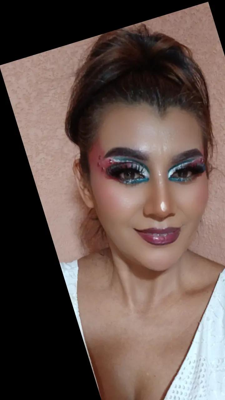 @make-up con la guacha