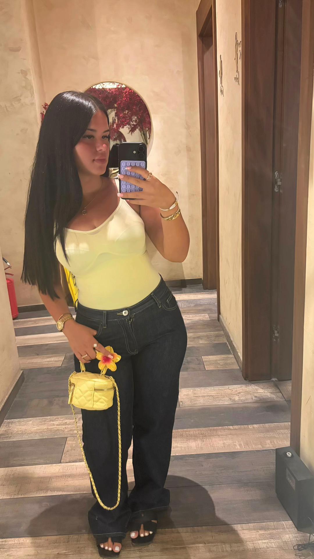 @𝐕𝐀𝐍𝐄𝐒𝐀