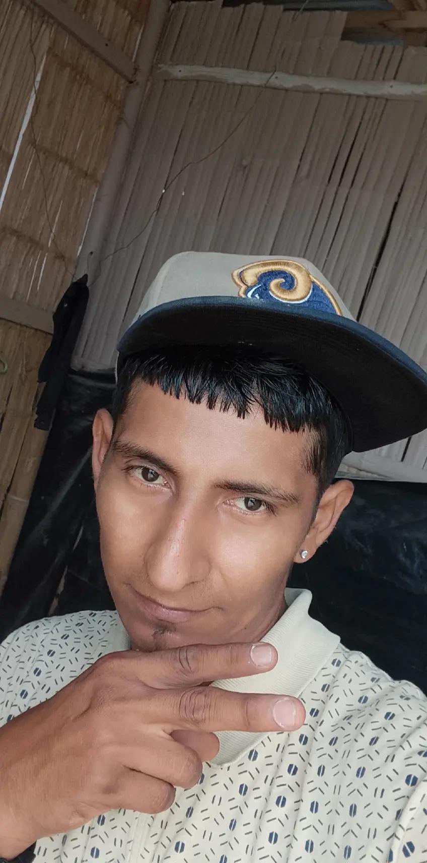 @Claudio Candela