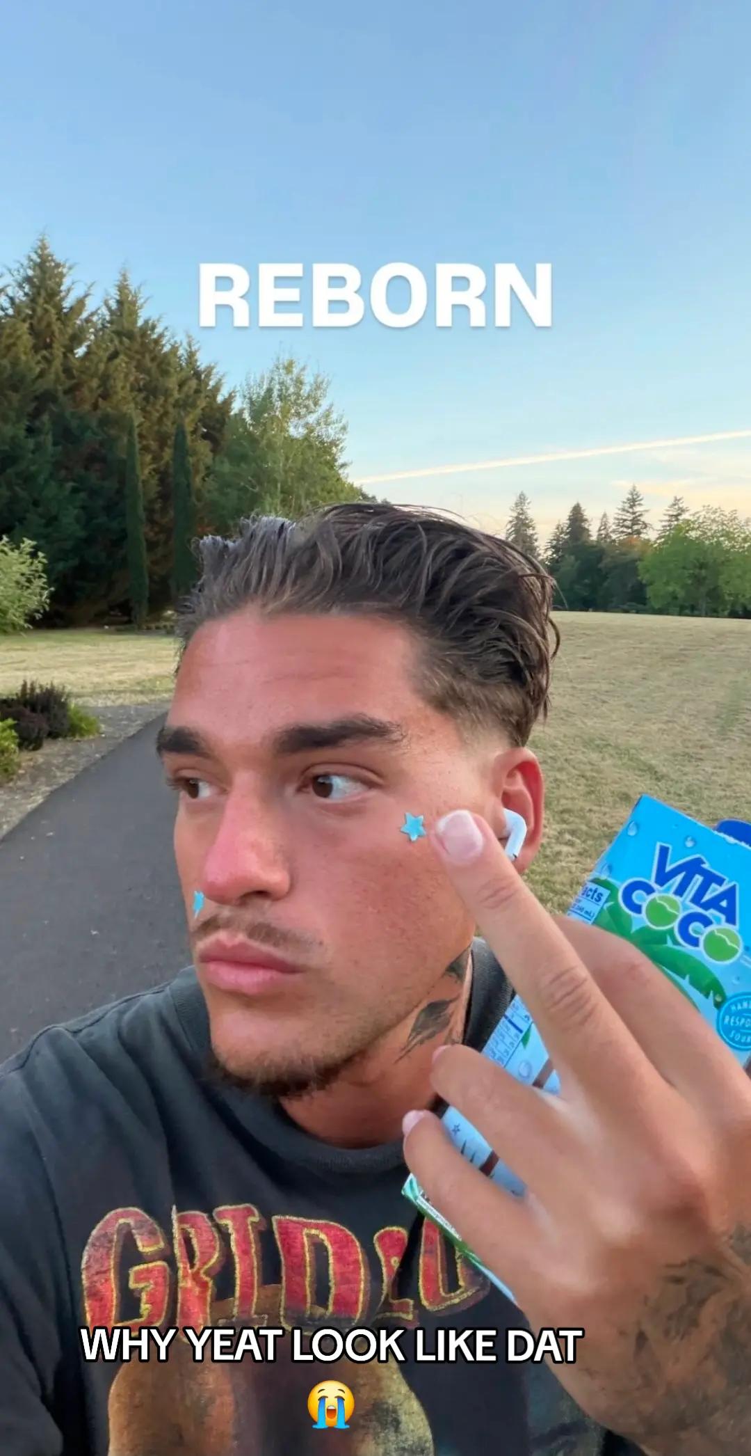 @🛸