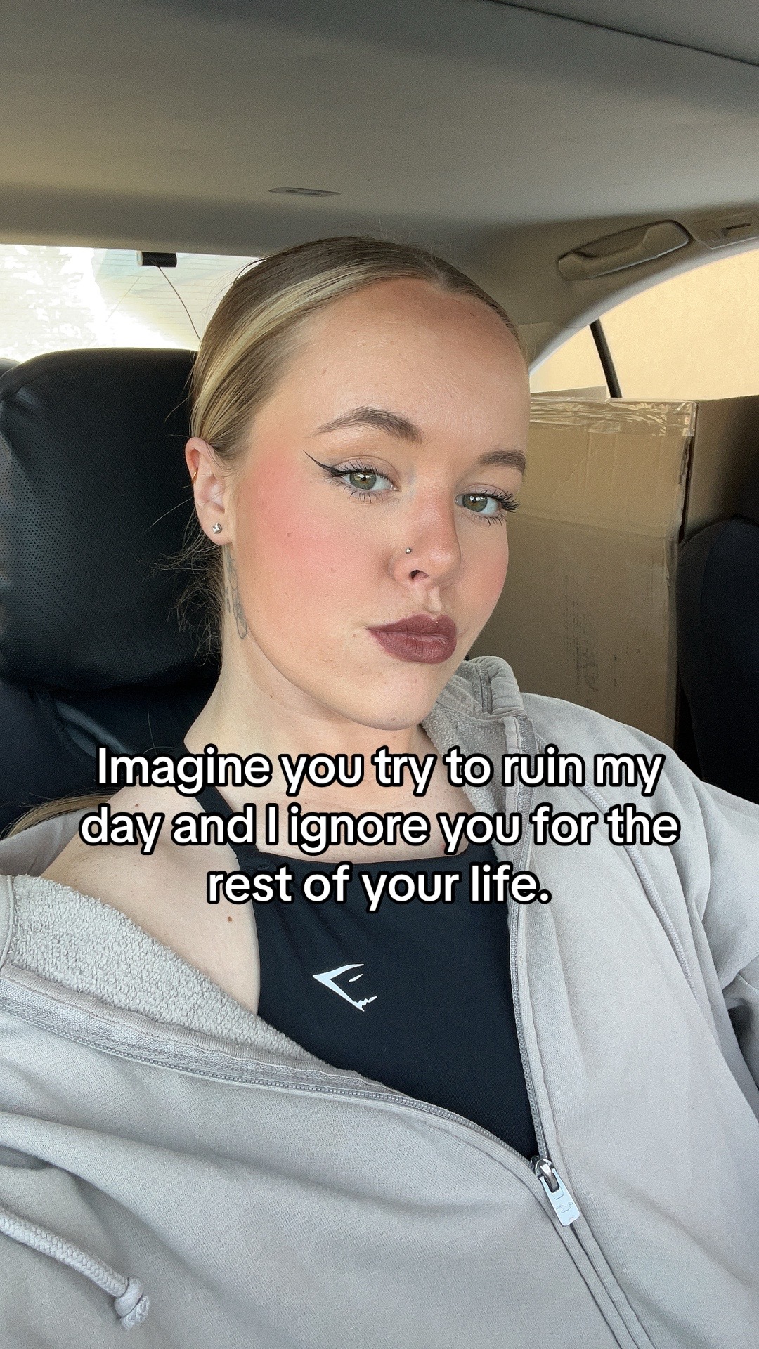 @J 🧚🏻