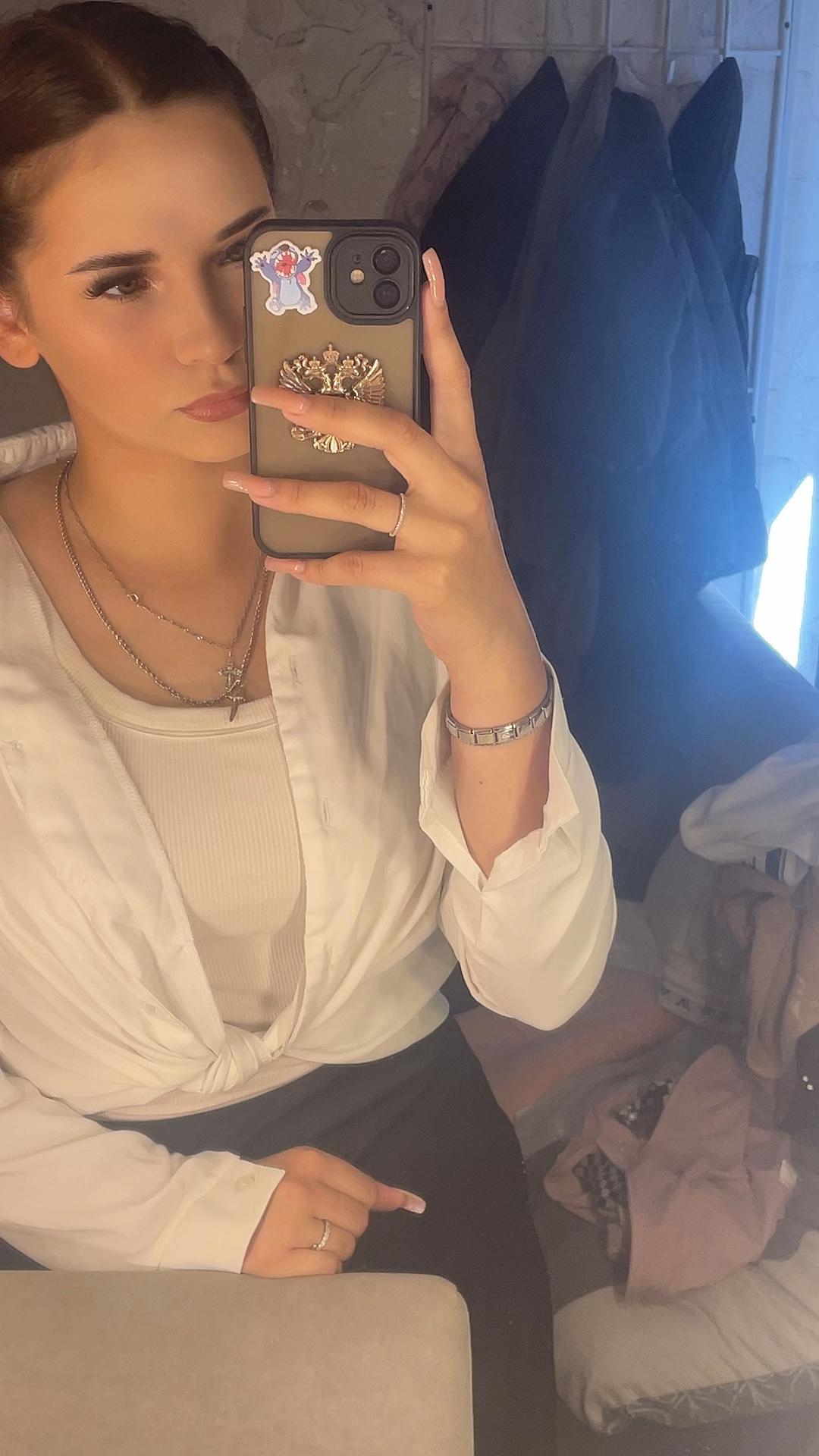 @angelinaaa