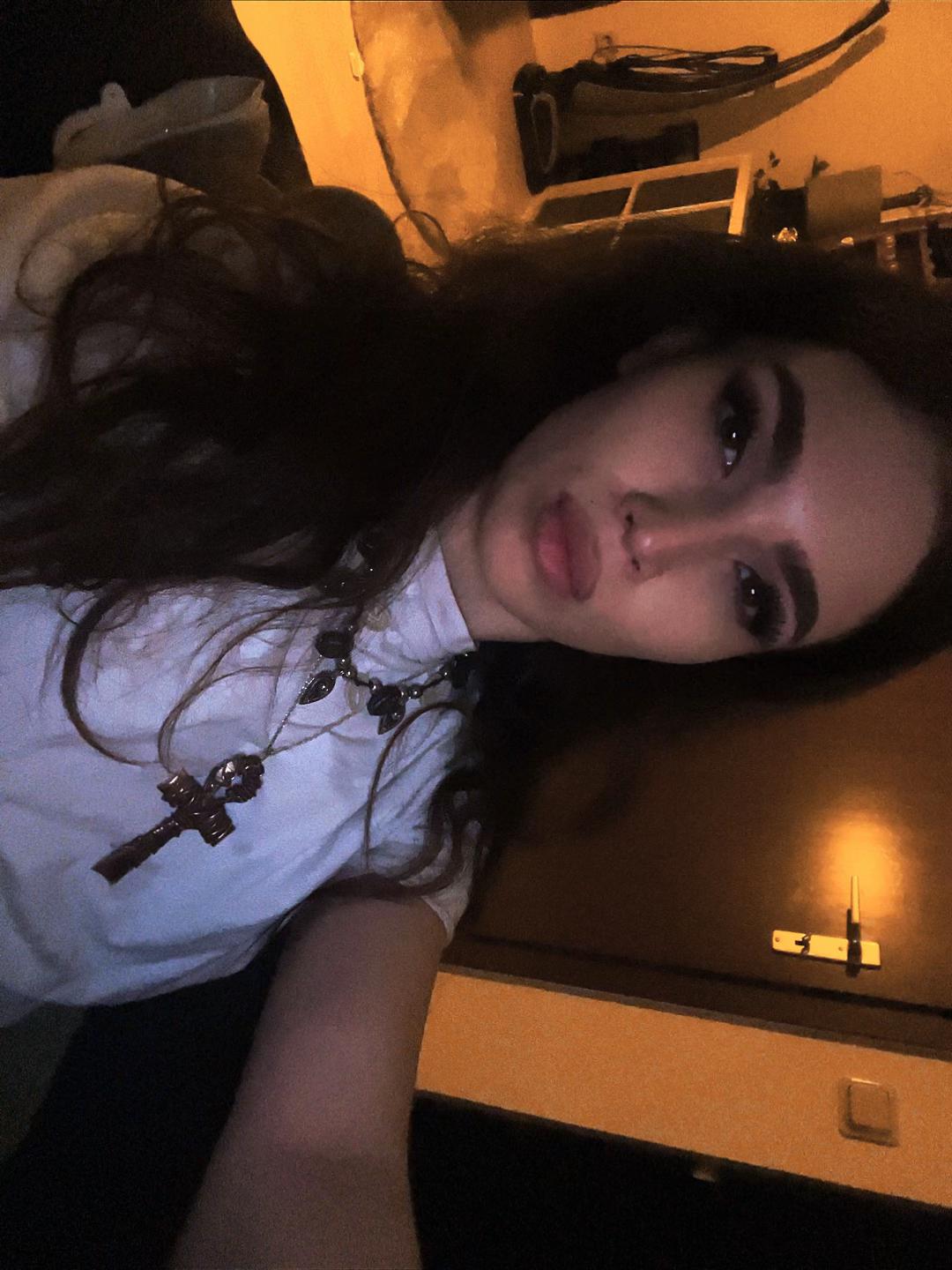 @itsEceBaby
