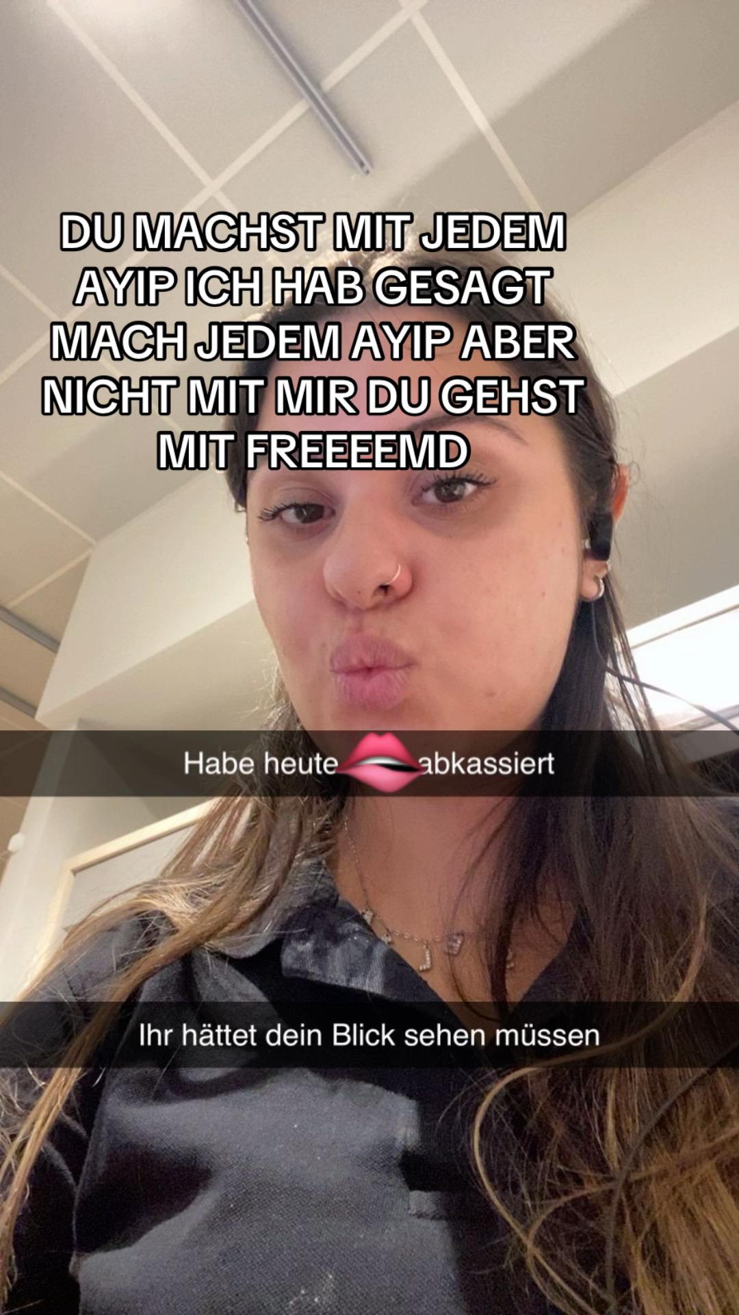 @𝕊𝔼𝕃𝕀ℕ🧿