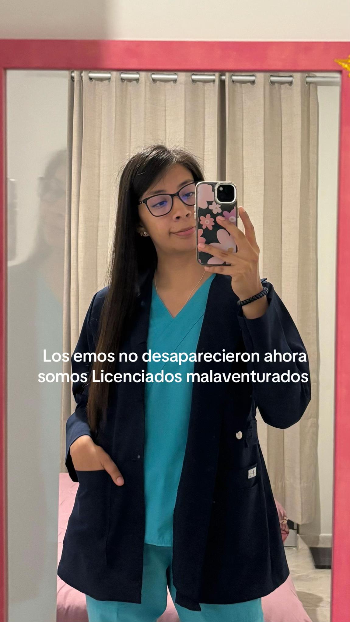 @Deyanira 🦋