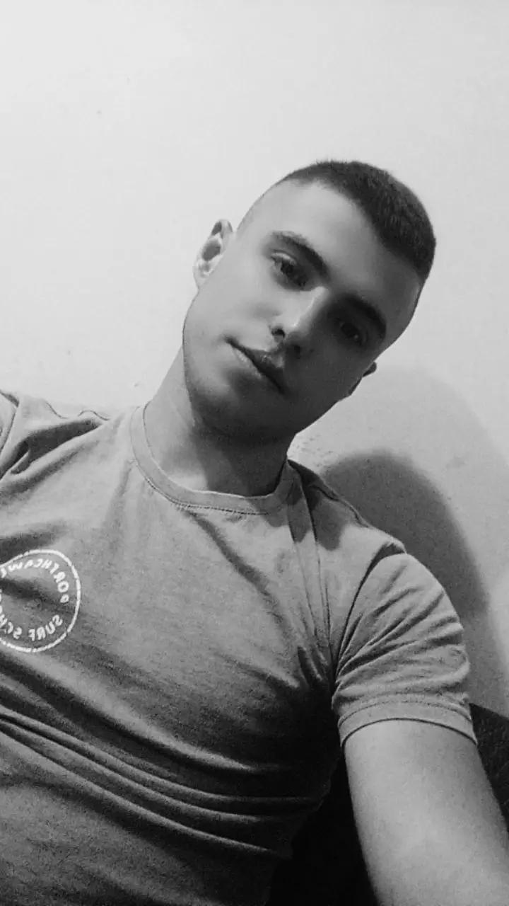 @(Đėm&oslash;ň),😚😚