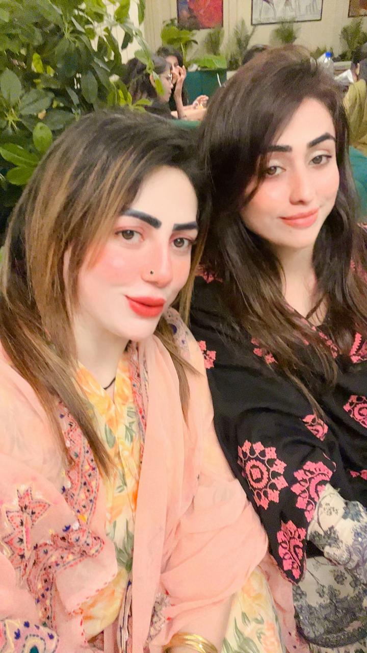 @Nusrat_Pathan