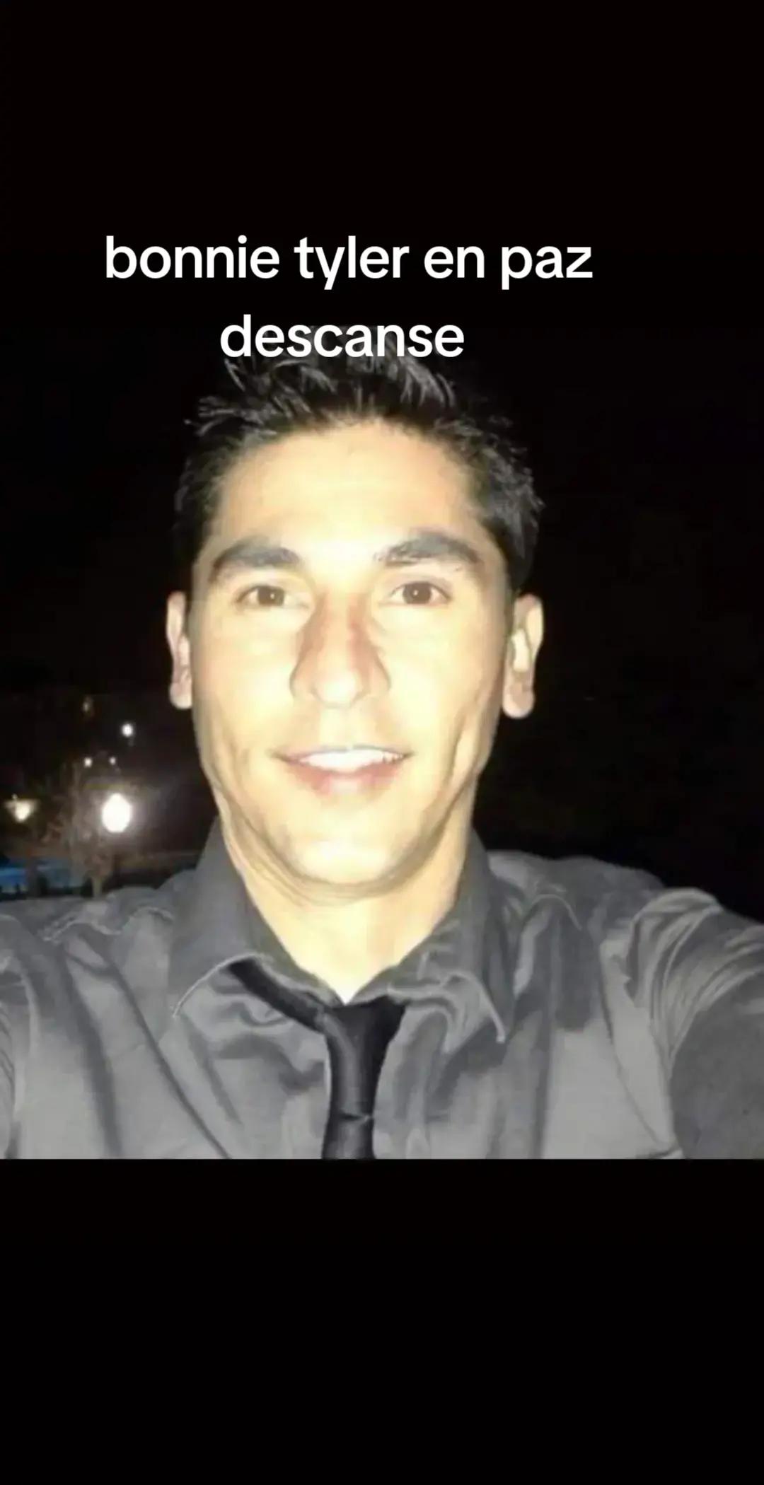 @Carlos Alberto  de anda