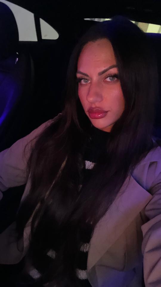 @Irena_