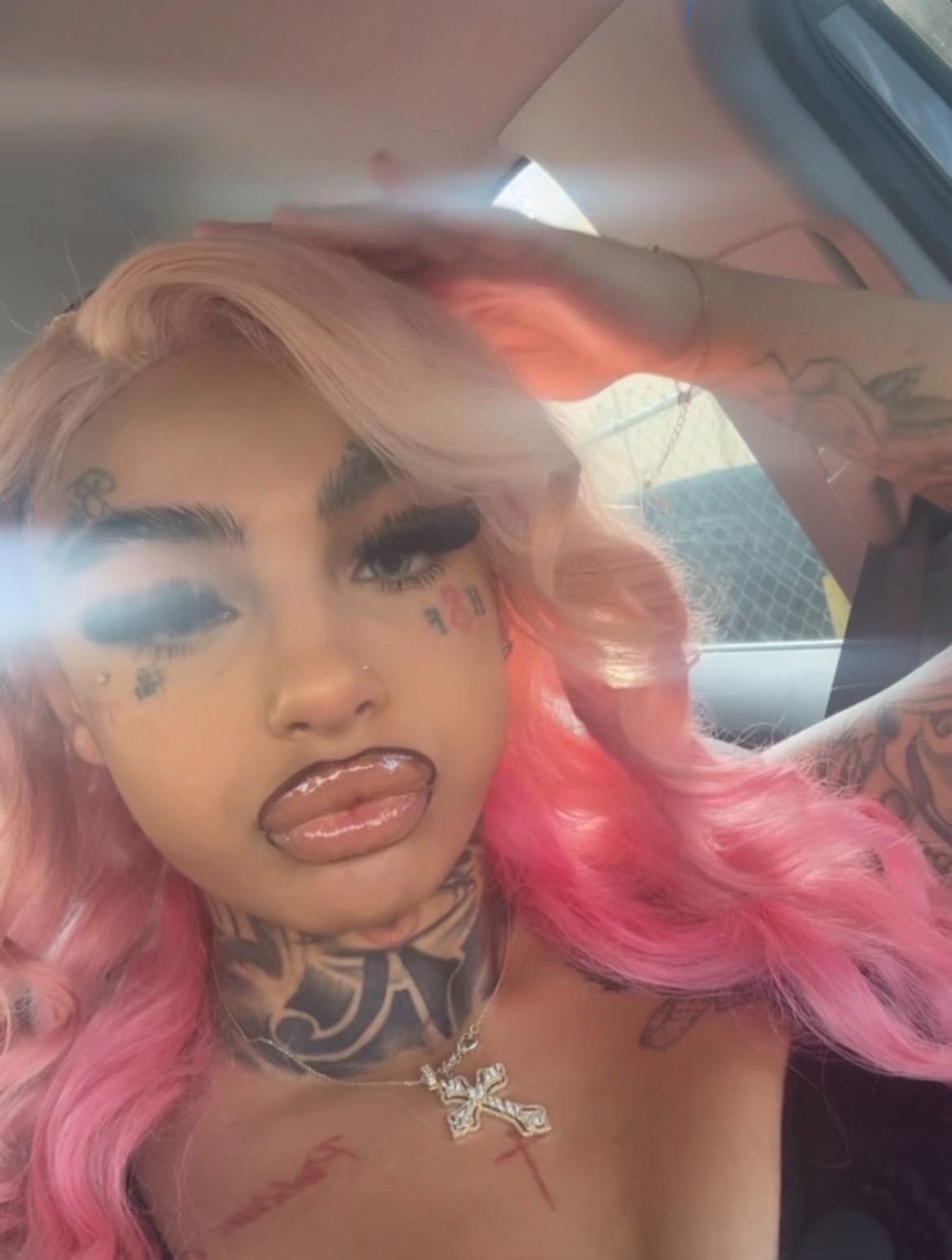 @skrilladoll1