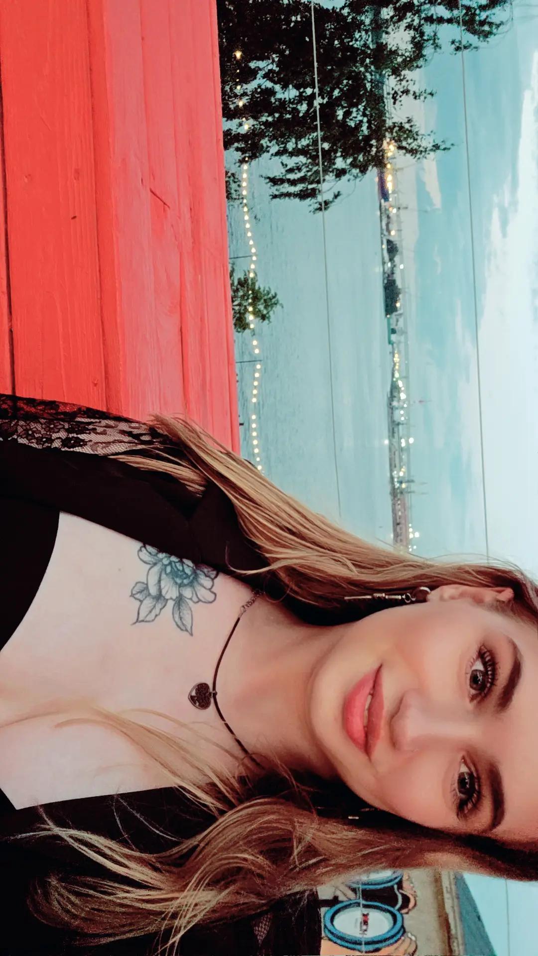 @😈