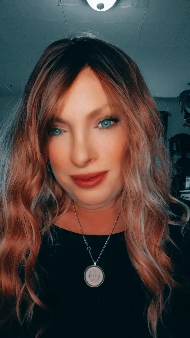 @queenmags