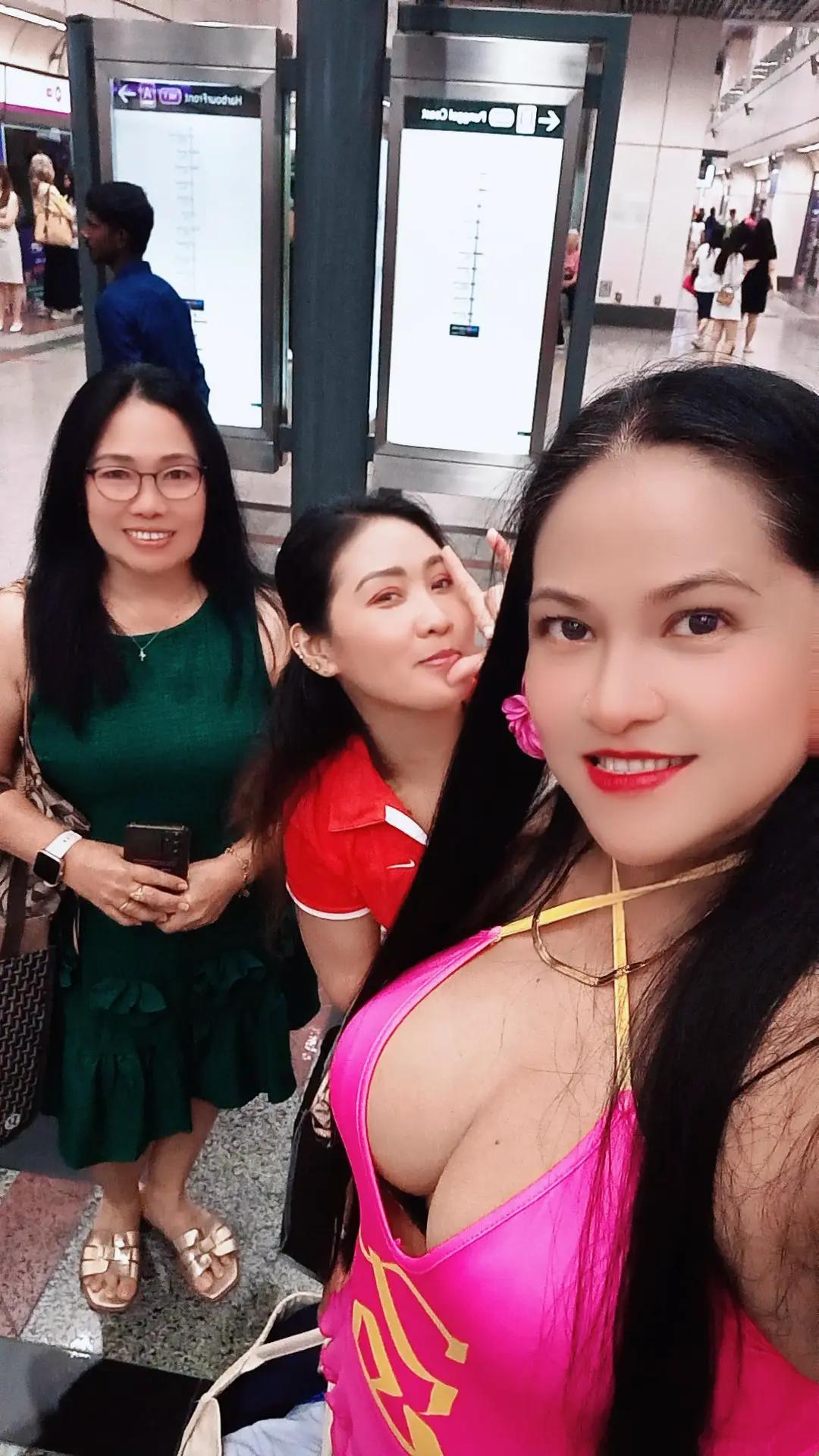 @❤️FLORA QUEEN OF SINGAPORE❤️