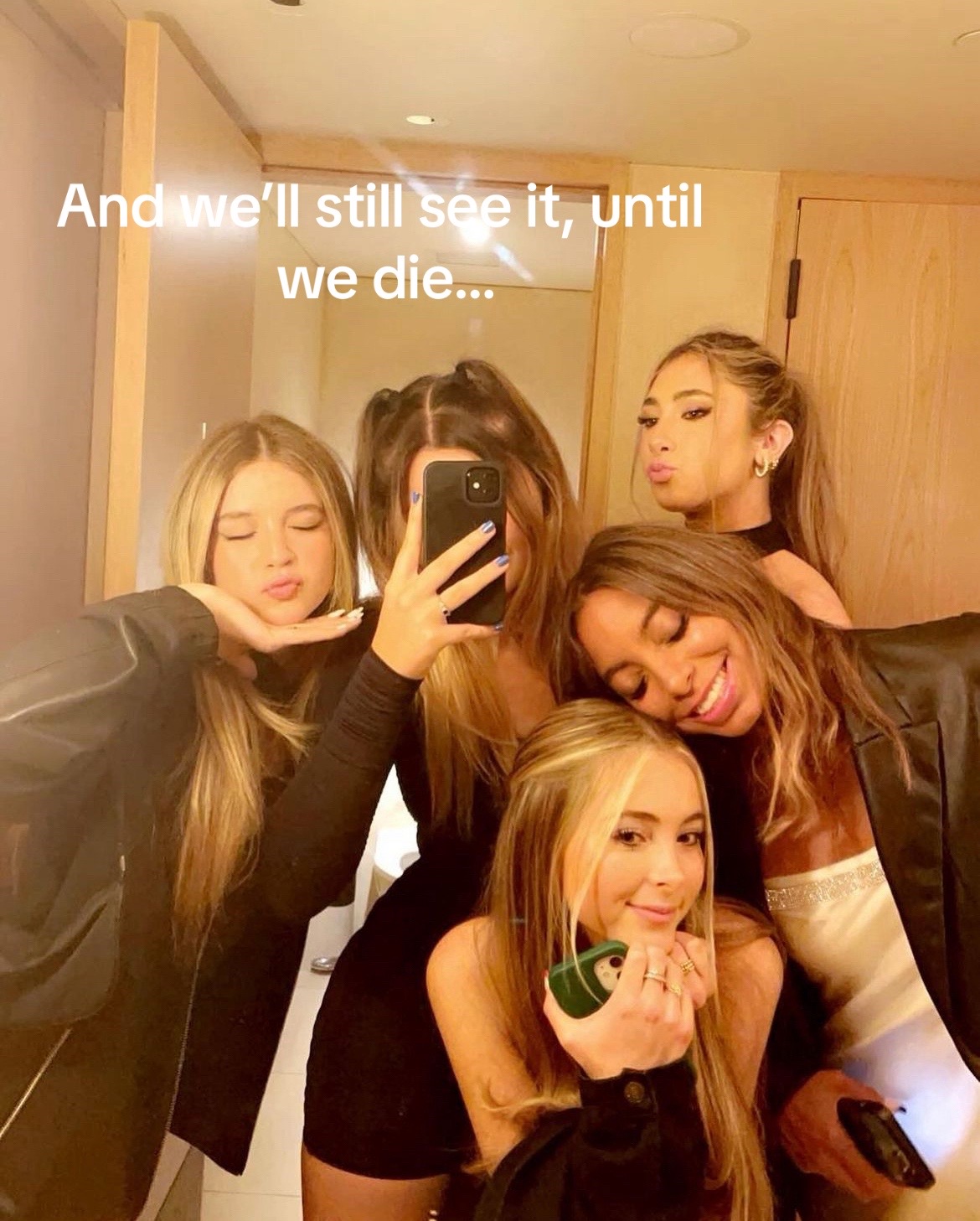 @ella