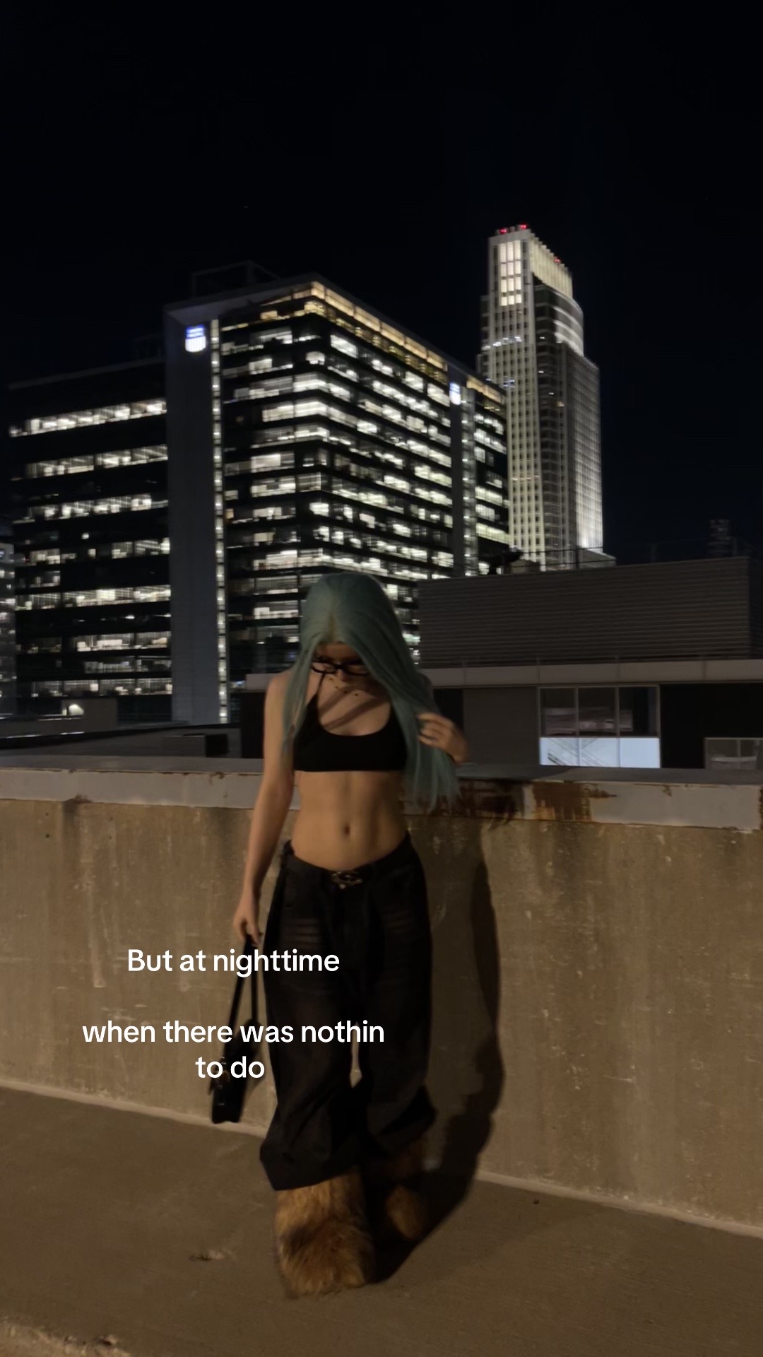 @Cruxlla