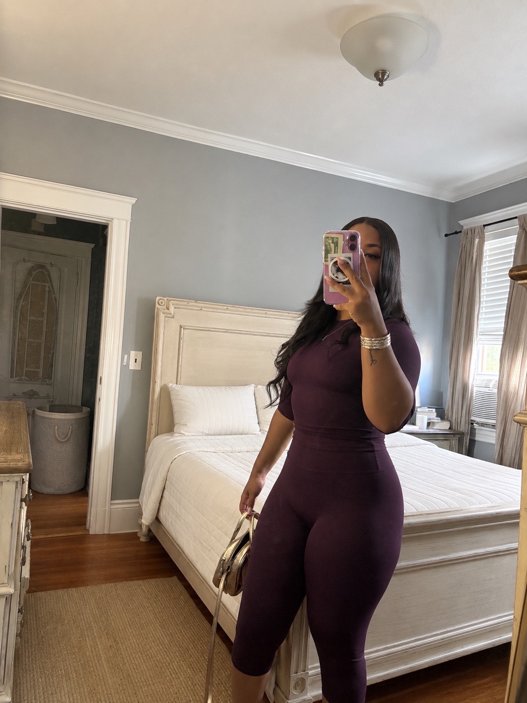 @DominiBrat