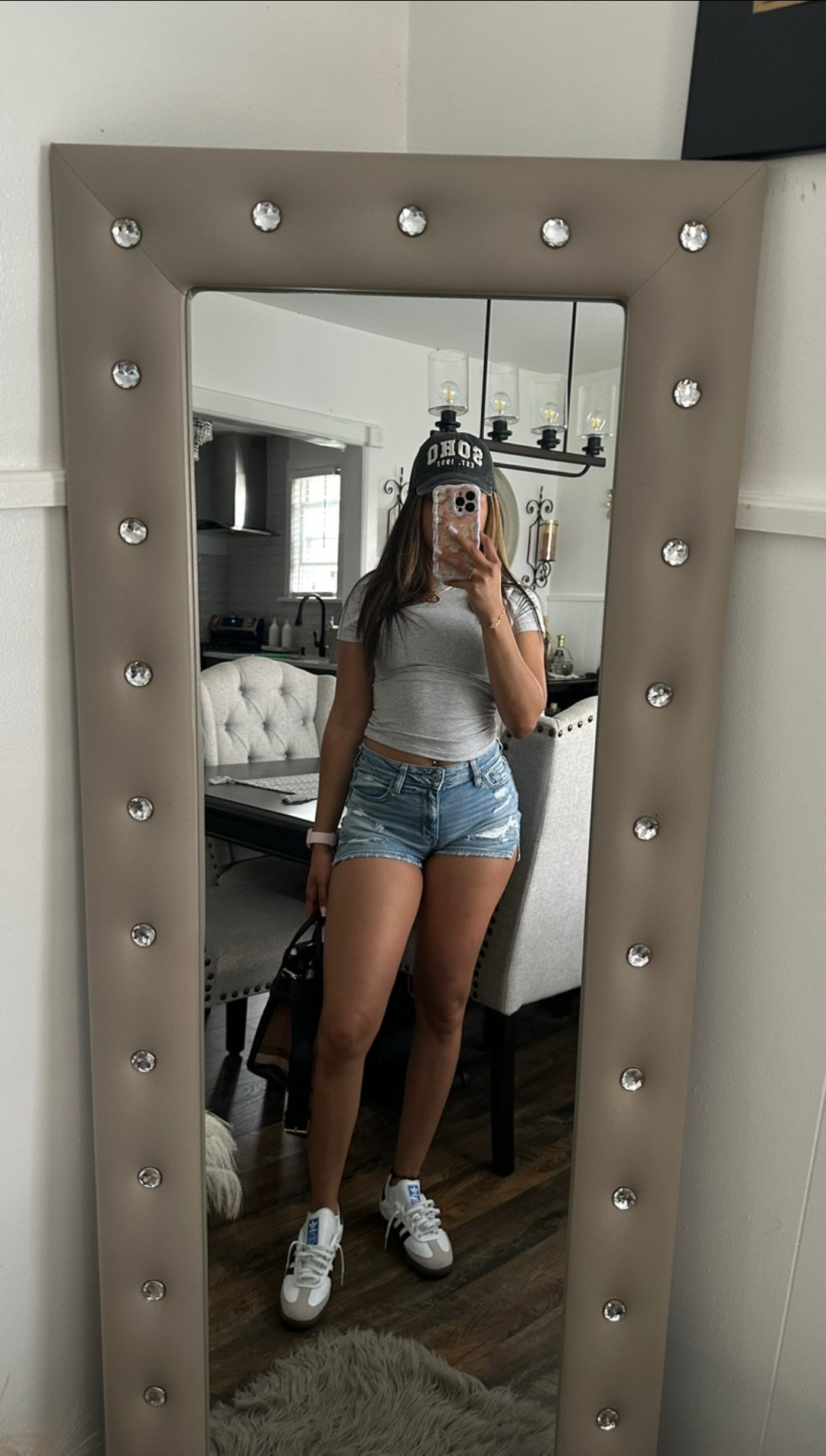 @Leslie🌻