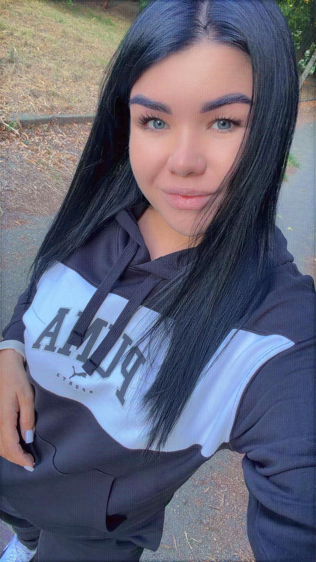 @Юлинька💞