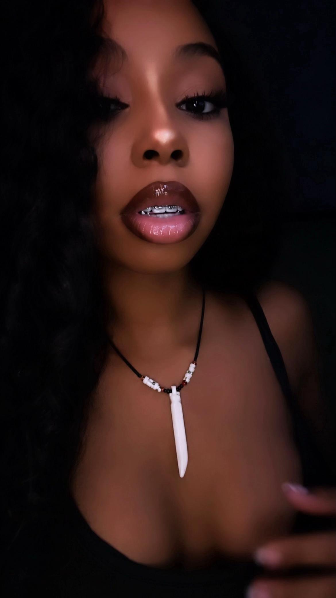 @αℓιѕнα 🧛🏿
