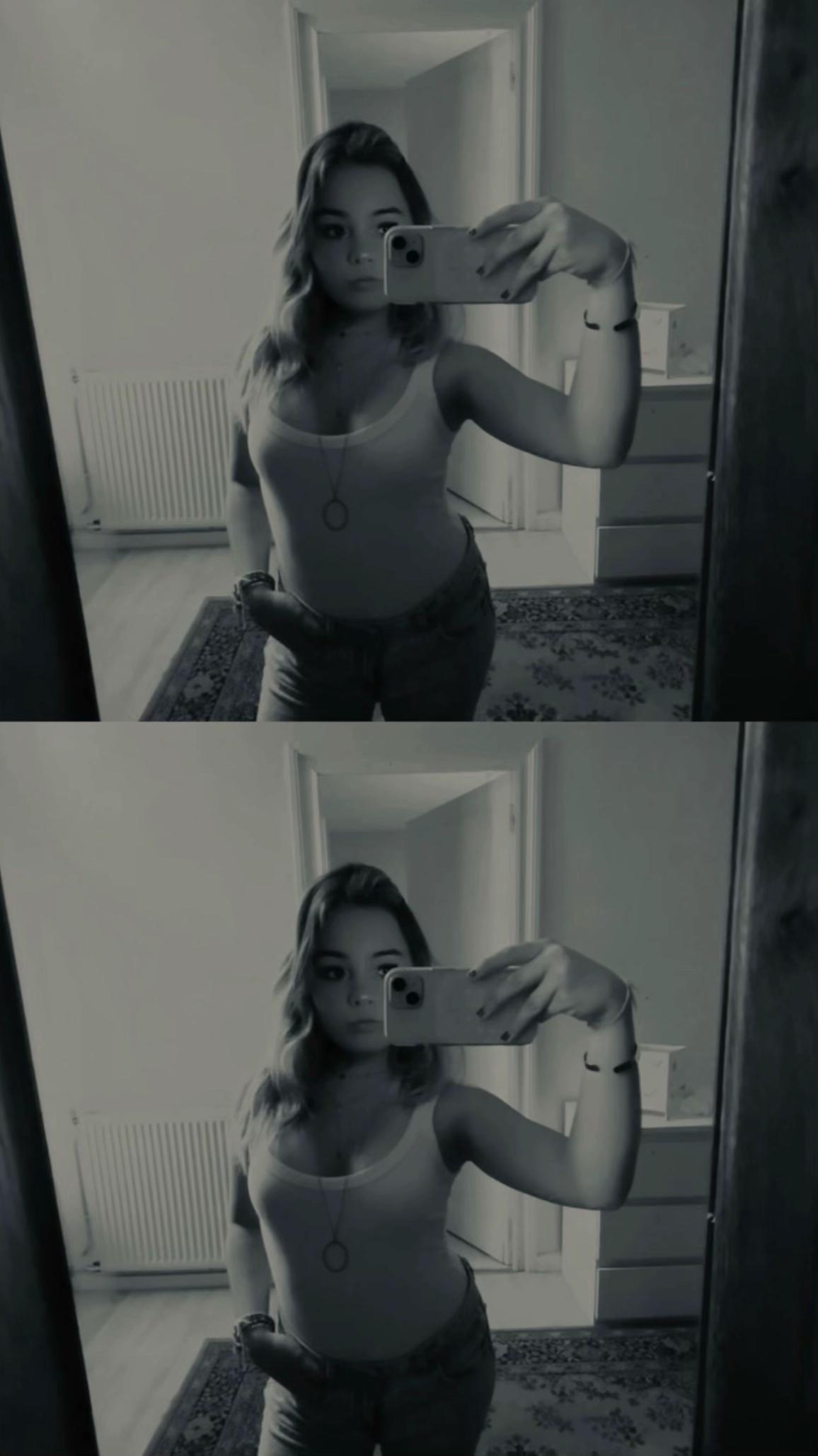 @𝐂𝐡𝐚𝐫𝐥𝐞̀𝐧𝐞💋