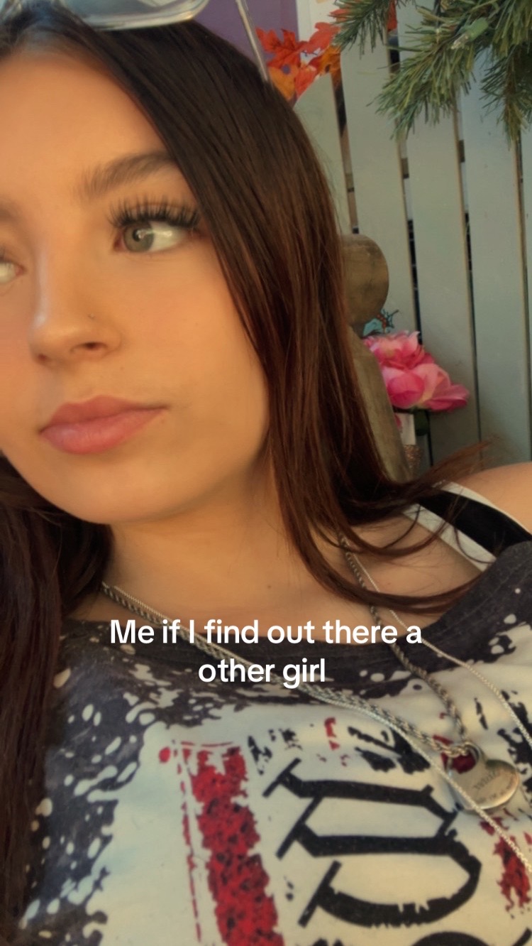 @Emilyyy18