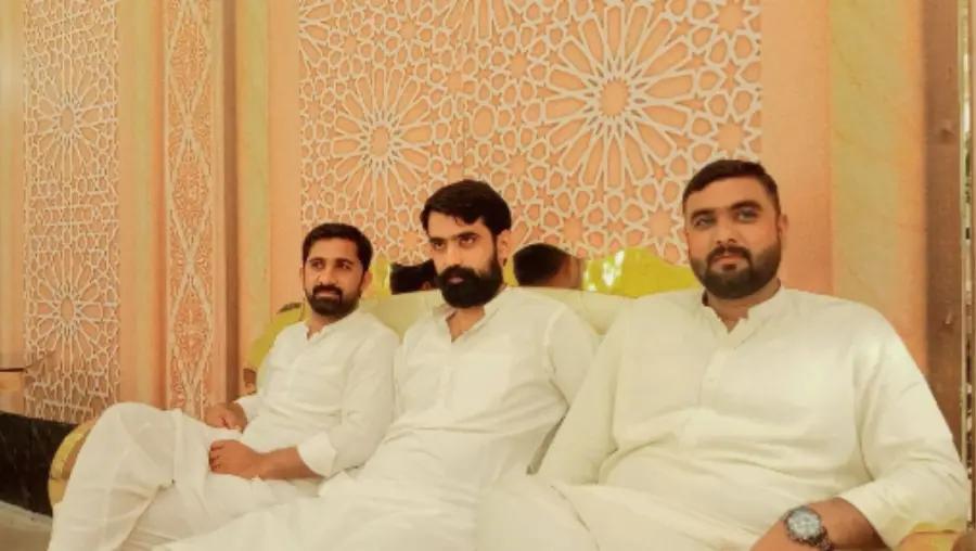 @Ali Riasat