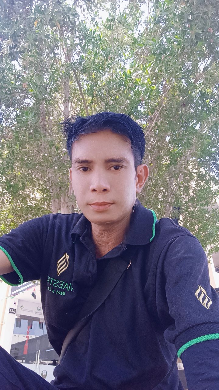 @jhundreddestepa