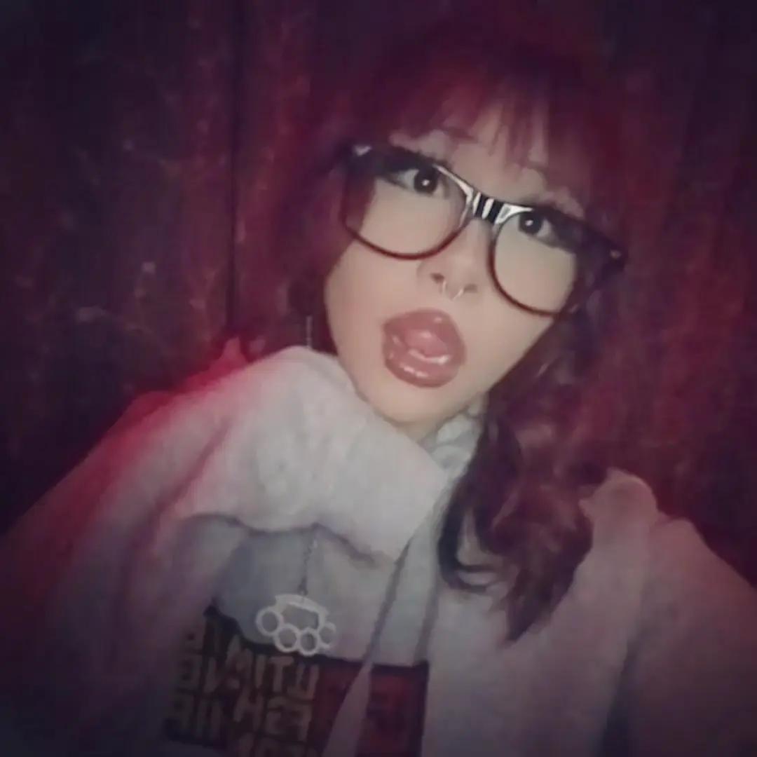 @fartgirlswag