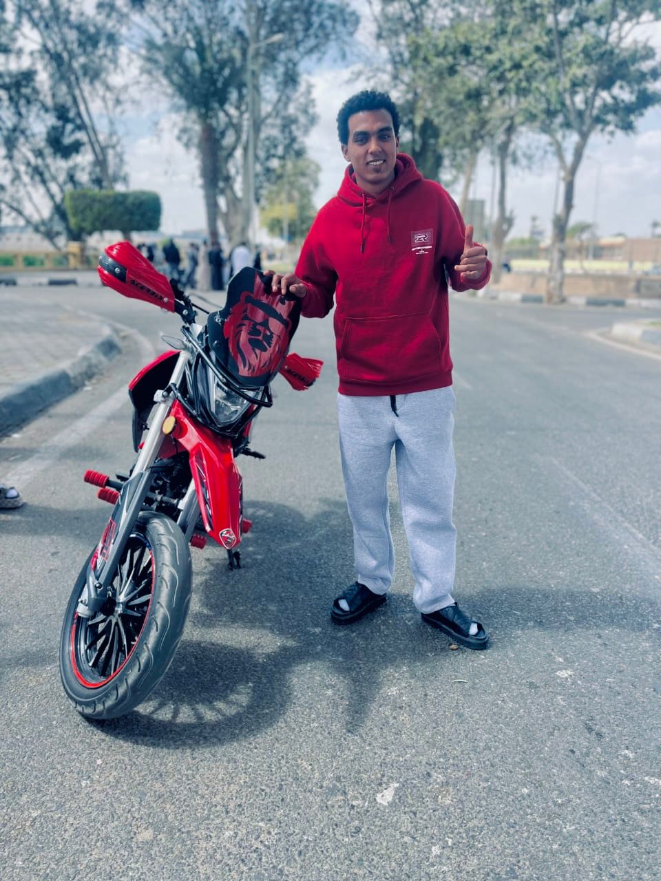 @يوyUOSSefسف🥷🏿🌪️🫡