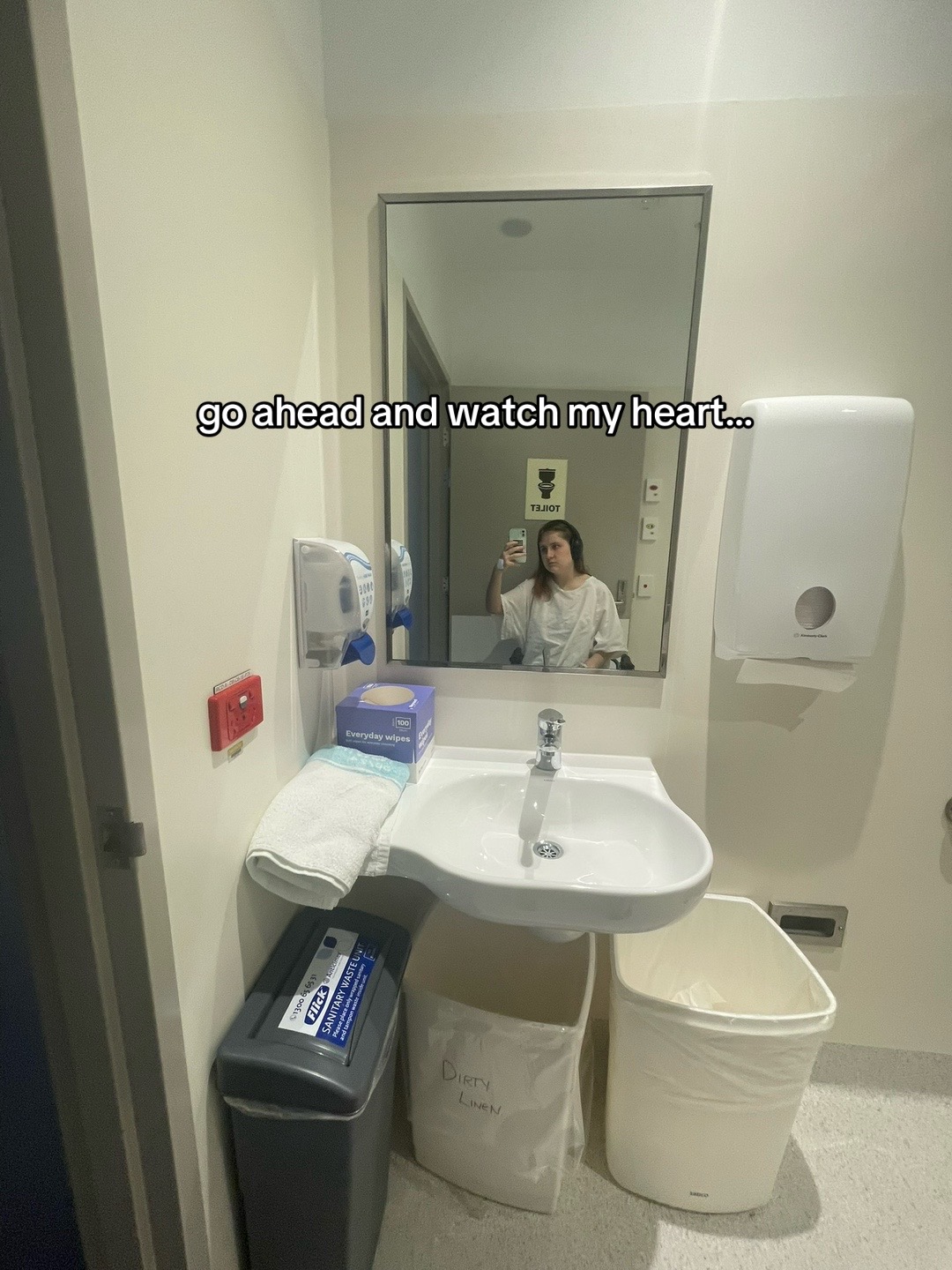 @dakota | chronic illness 🏥🩺