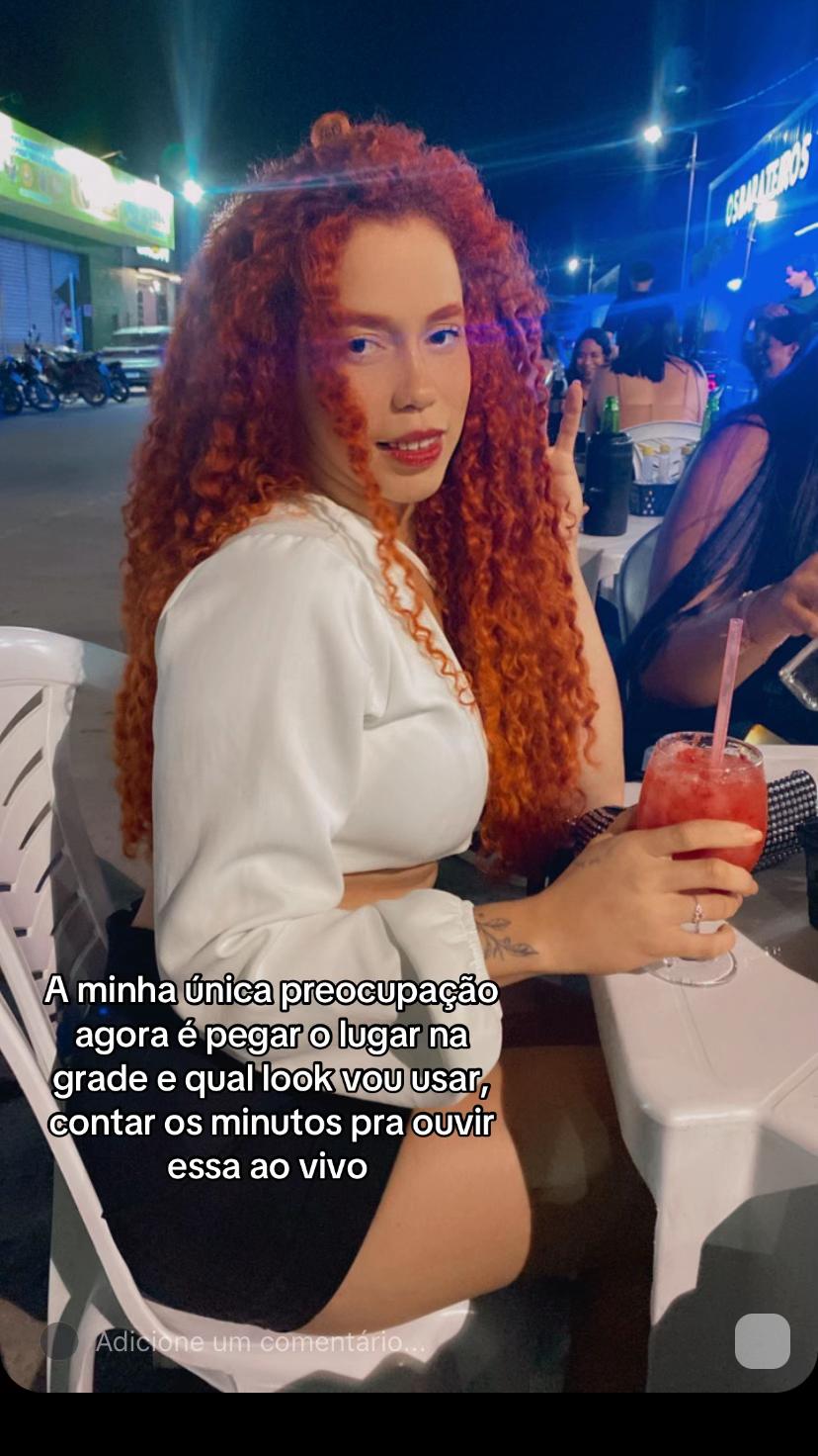 @Emilly Gabriely