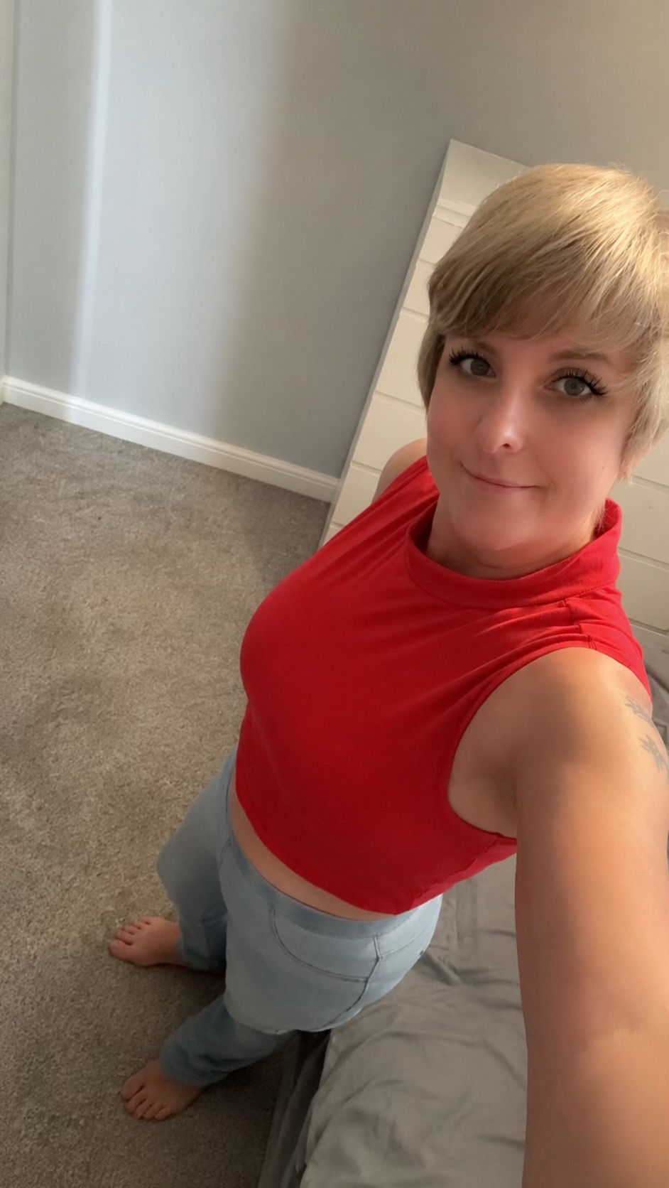 @Naughtynicky01
