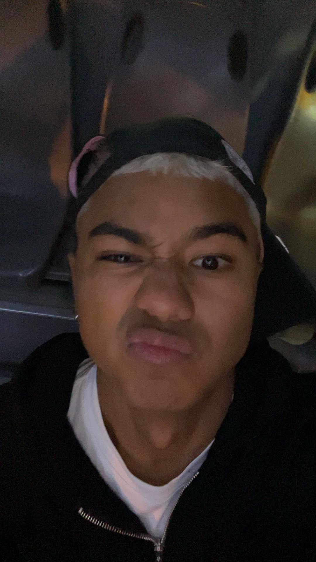 @Afrochevere