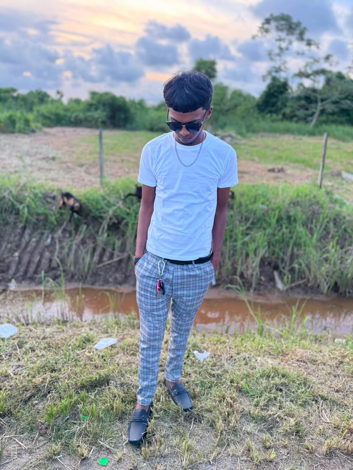 @&bull;.&bull;.នⲏǿ𝖓.&bull;.&bull;