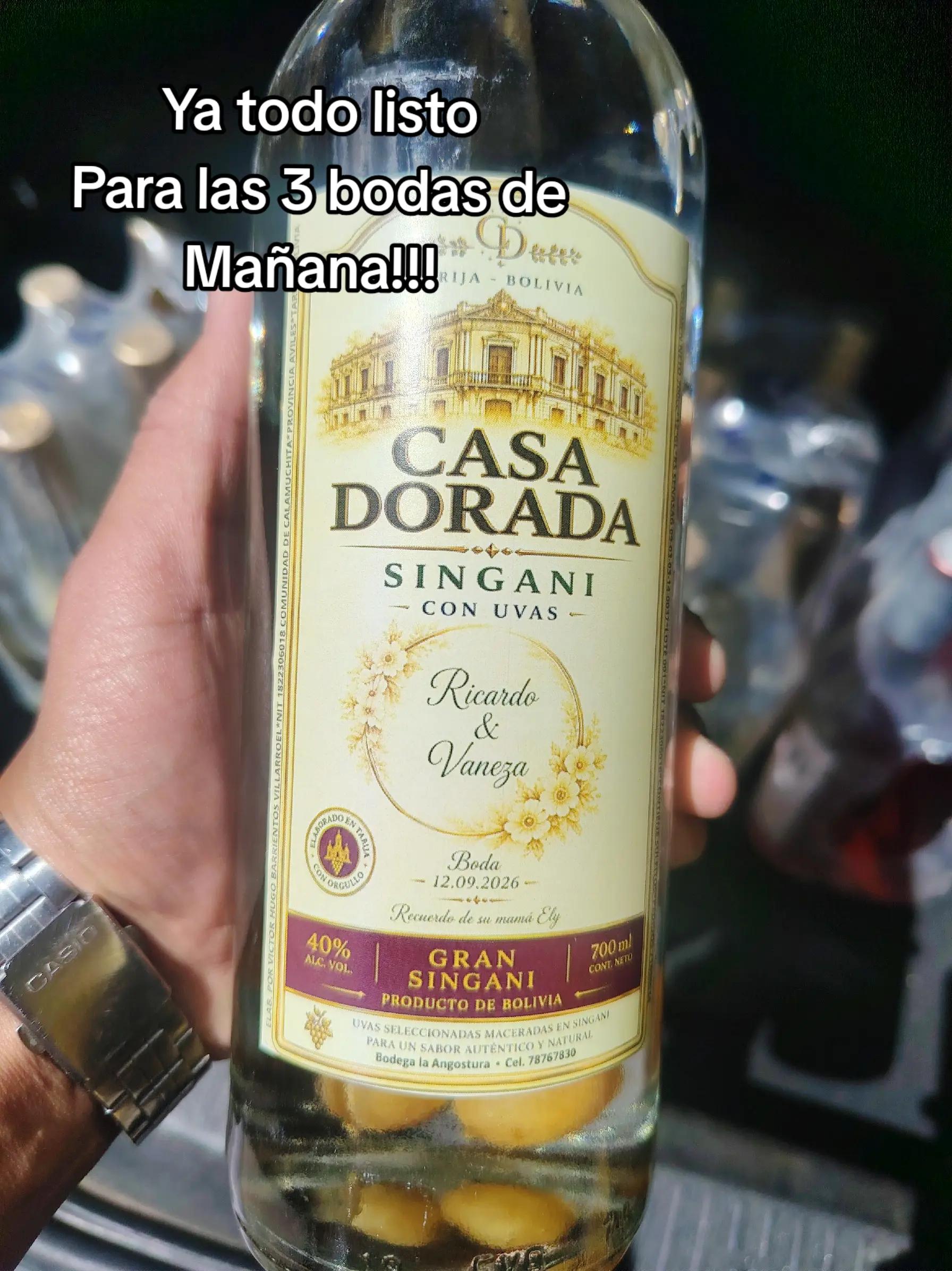 @Cascada de Vino, Casa Dorada