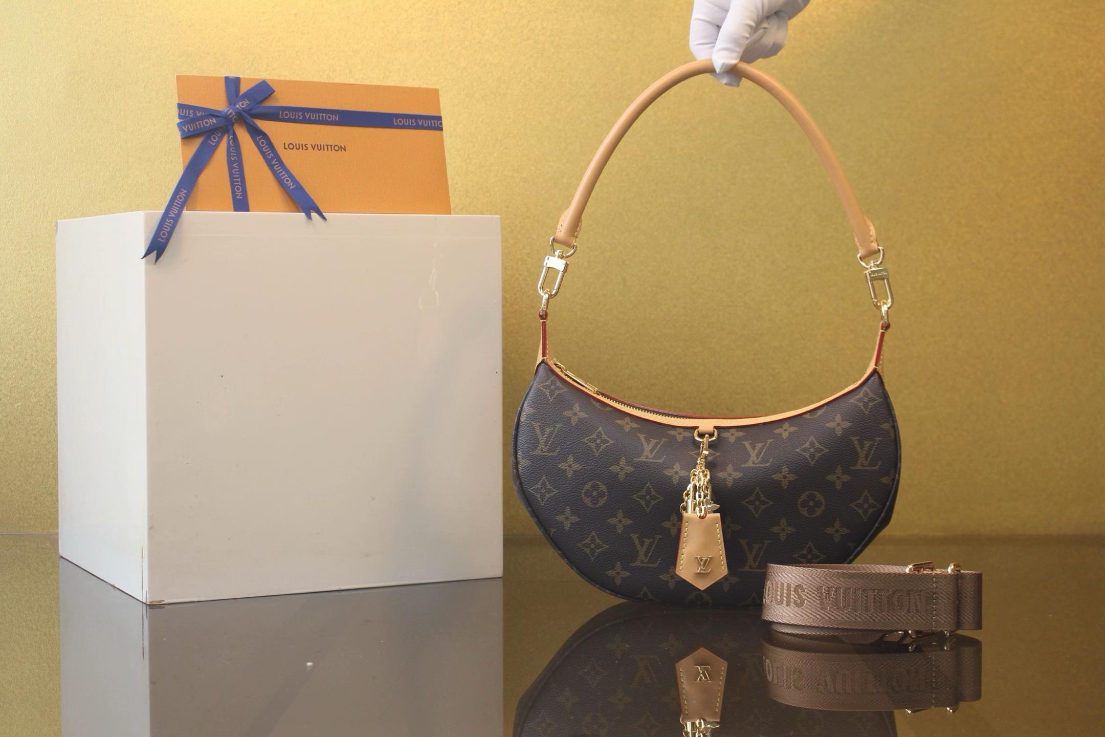 @Bag