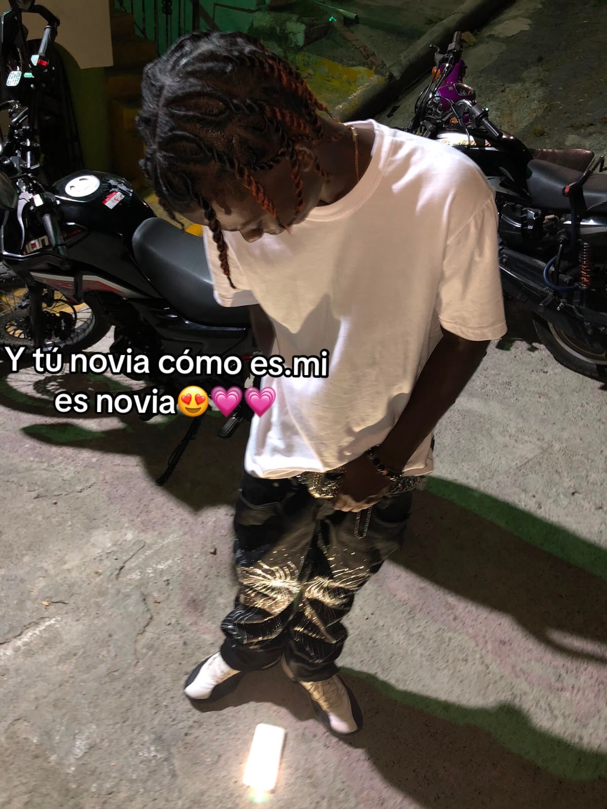 @La si ๐ —-๐ถ ?? ๐ชซ