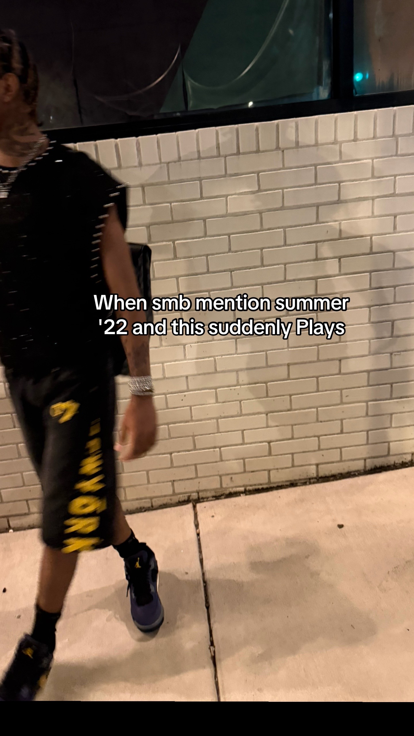 @MB🦈