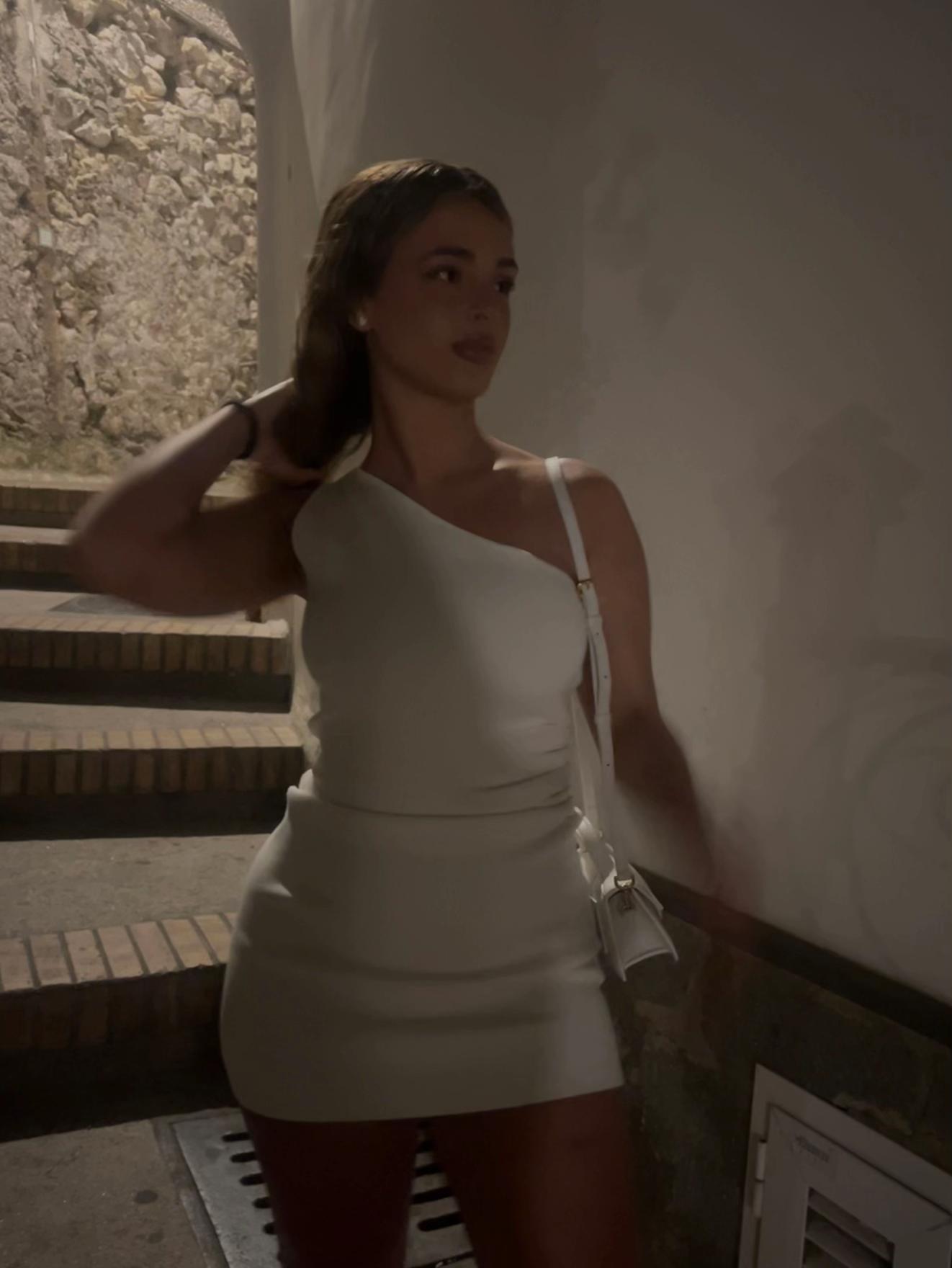@ví