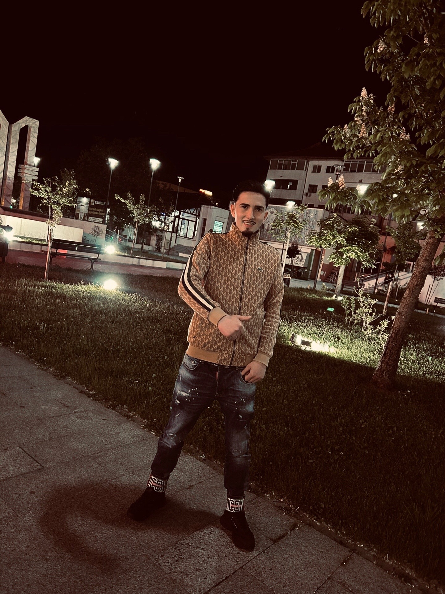 @Kerem🇹🇷