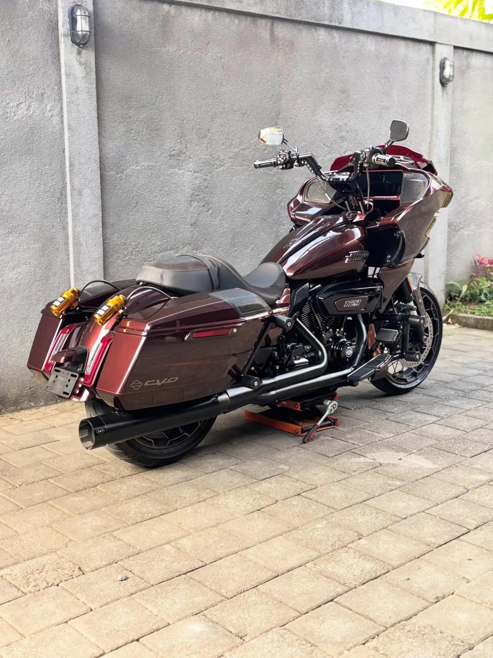 @99bigbike_garage
