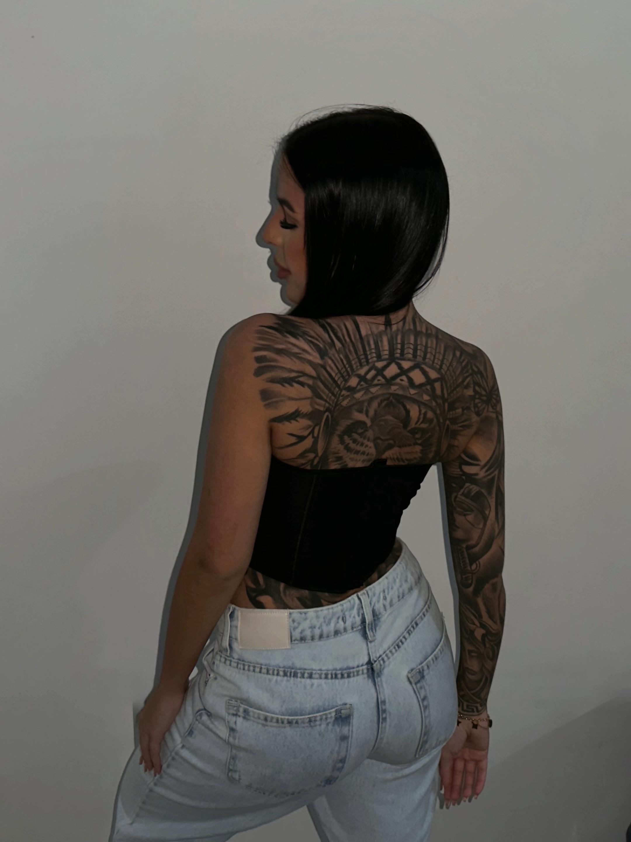 @_sabriinamacedo_